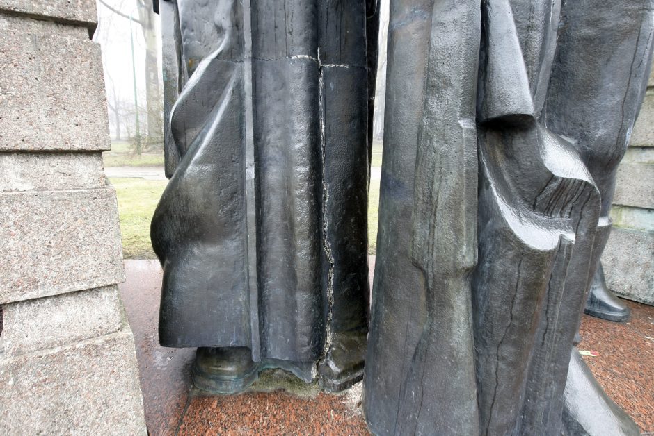 Dėl tarybinių karių skulptūros Klaipėdoje – galvos skausmas