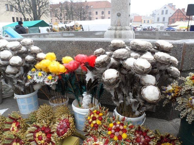Pavasariui skverbiantis į širdis – sveikinimas Klaipėdos krašto Kazimierams (vaizdo įrašas)