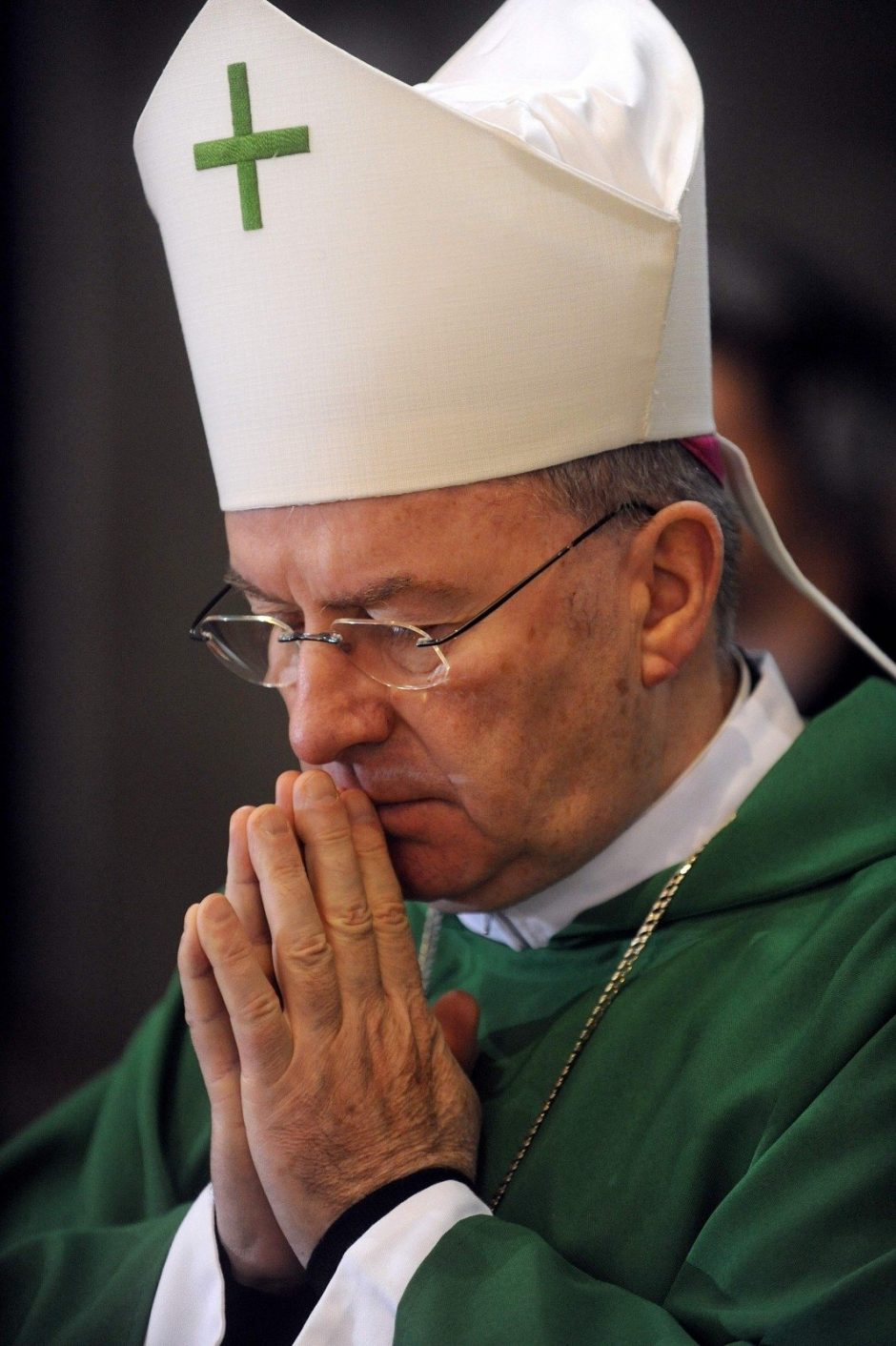 Paryžius ragina Vatikaną imtis veiksmų dėl kaltinimų jo nuncijui Prancūzijoje