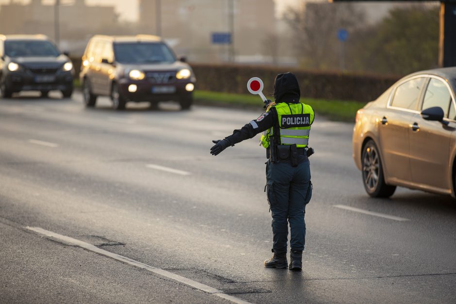 Savaitė Klaipėdos keliuose: girta vairuotoja gynėsi gėrusi „valerijono lašus“