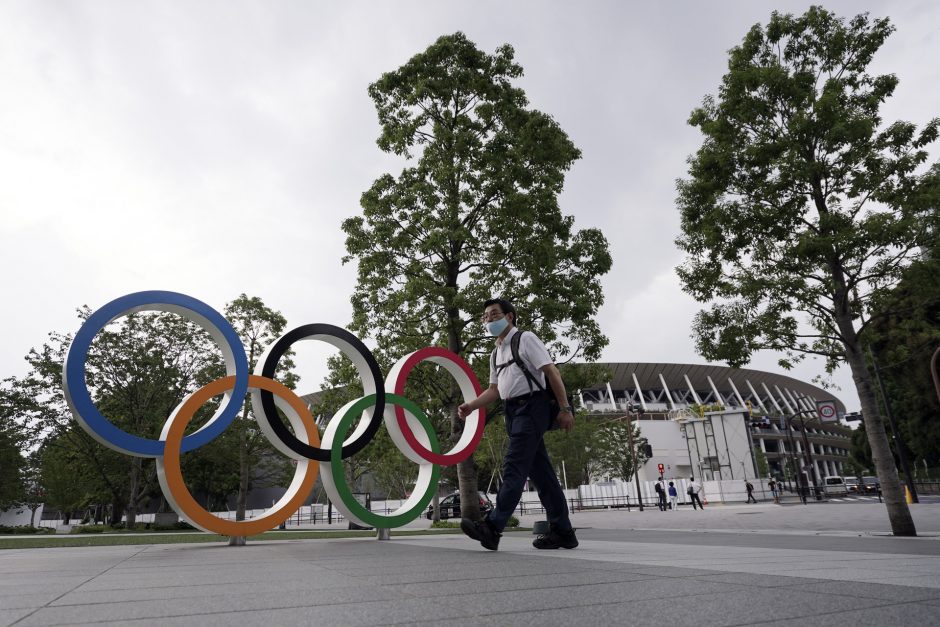 Likus metams iki nukeltos Tokijo olimpiados, tebetvyro jos atšaukimo grėsmė