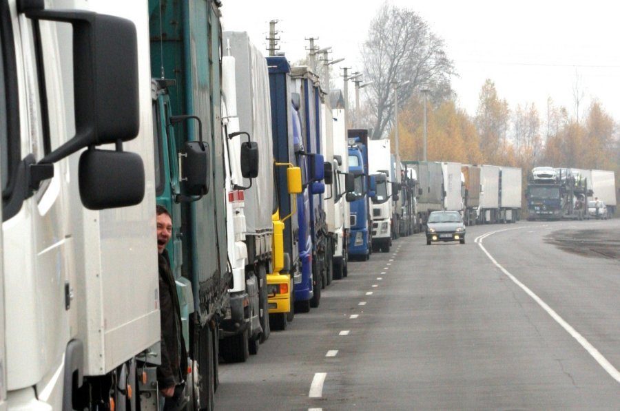 Griežtesnė patikra Baltarusijos pasienyje brangina vežėjų paslaugas