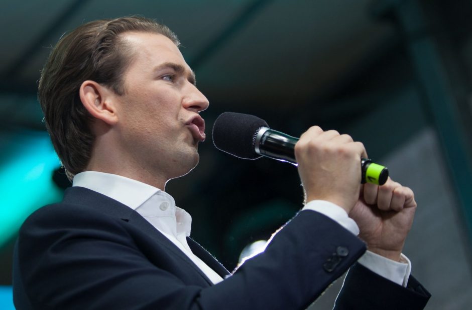 Politinė krizė Austrijoje: po skandalo parlamentas išreiškė nepasitikėjimą kancleriu