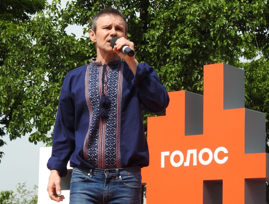 Populiarus ukrainiečių muzikantas S. Vakarčiukas kuria partiją, dalyvaus rinkimuose