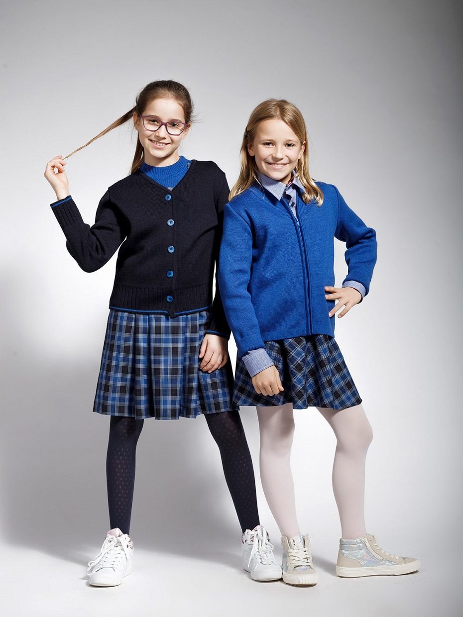 Mokyklinės mados: kaip vilkint uniformą išlikti stilingiems