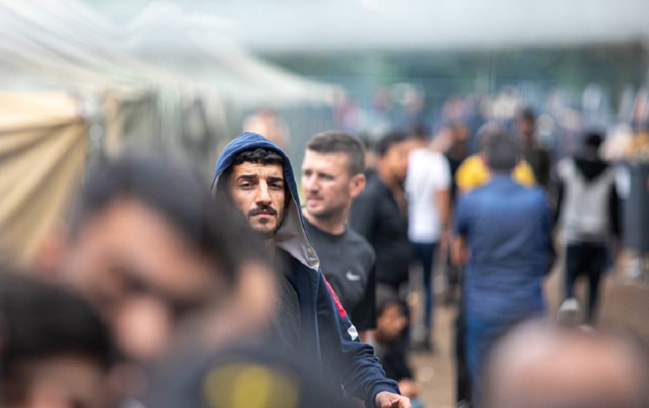 VRM: iš Rūdninkų stovyklos į šildomas patalpas Kybartuose perkelti visi migrantai