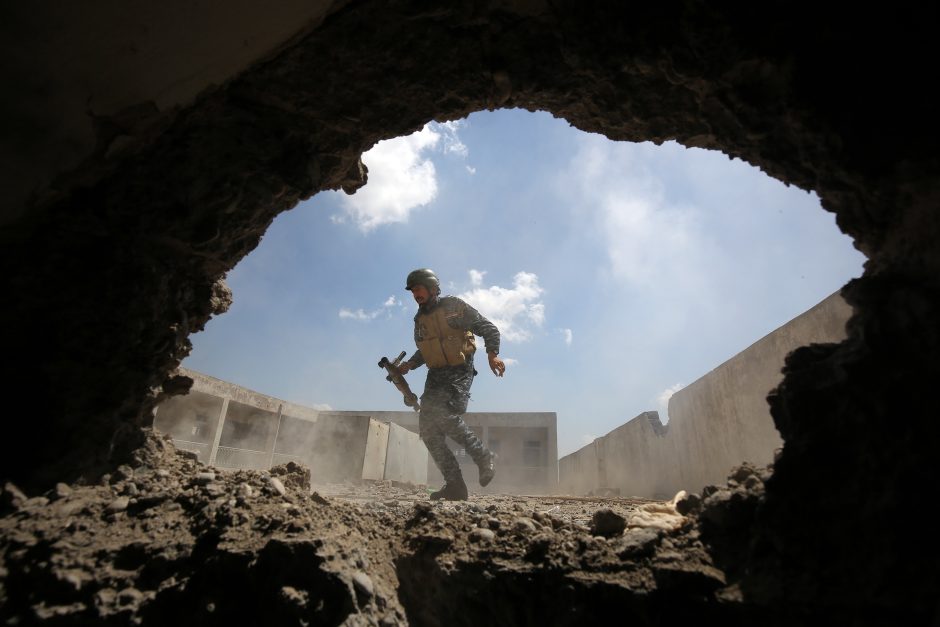 Irake raketos smogė kariniam kompleksui, kuriame bazuojasi JAV pajėgos