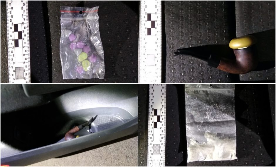 Policija vilniečio automobilyje Lentvaryje aptiko narkotikų, namuose – kontrabandinių cigarečių