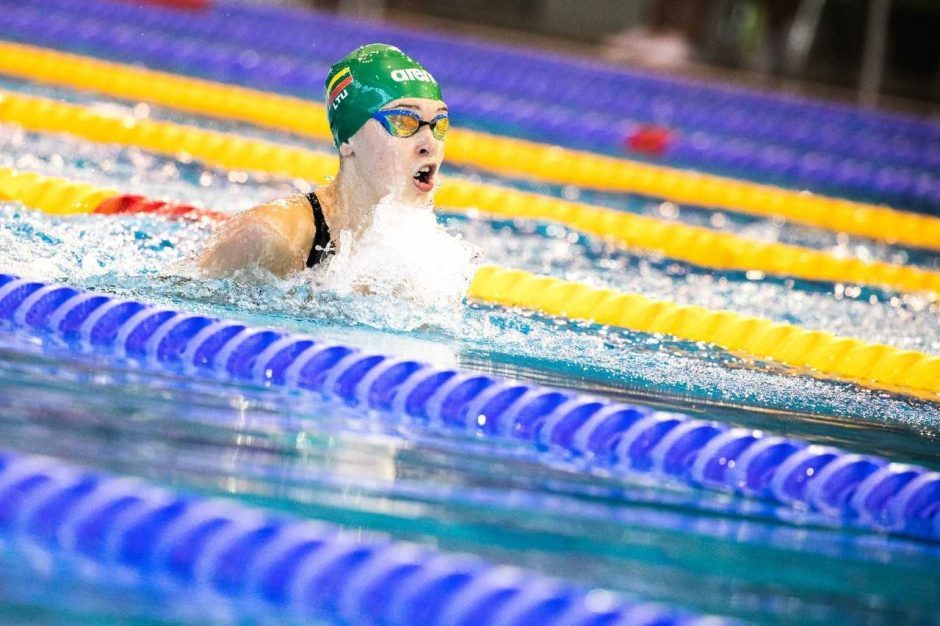 Plaukikė K. Teterevkova pagerino Lietuvos rekordą
