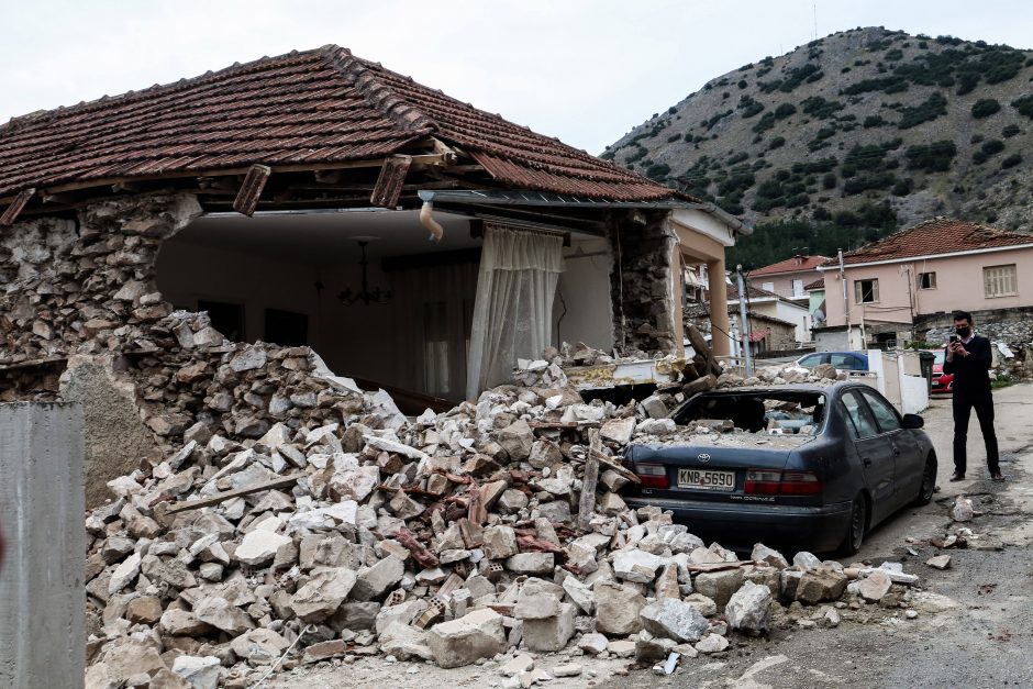 Graikiją šią savaitę supurtę du žemės drebėjimai sugriovė šimtus namų