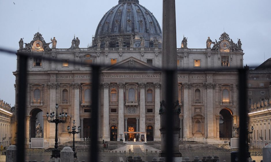 JT žmogaus teisių ekspertai ragina Vatikaną užkirsti kelią vaikų seksualiniam išnaudojimui