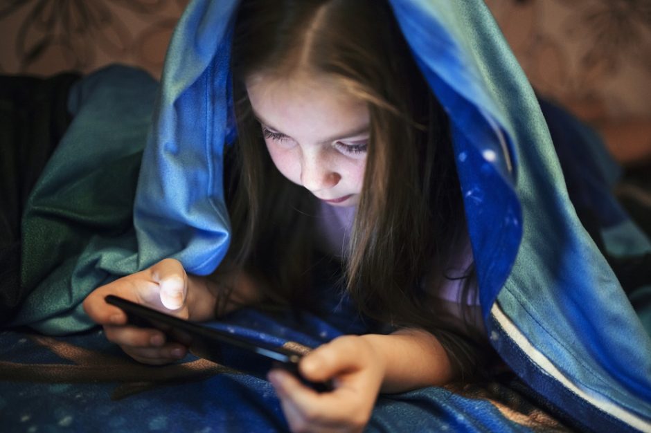 Vaikai ir internetas: kaip riziką paversti galimybėmis?