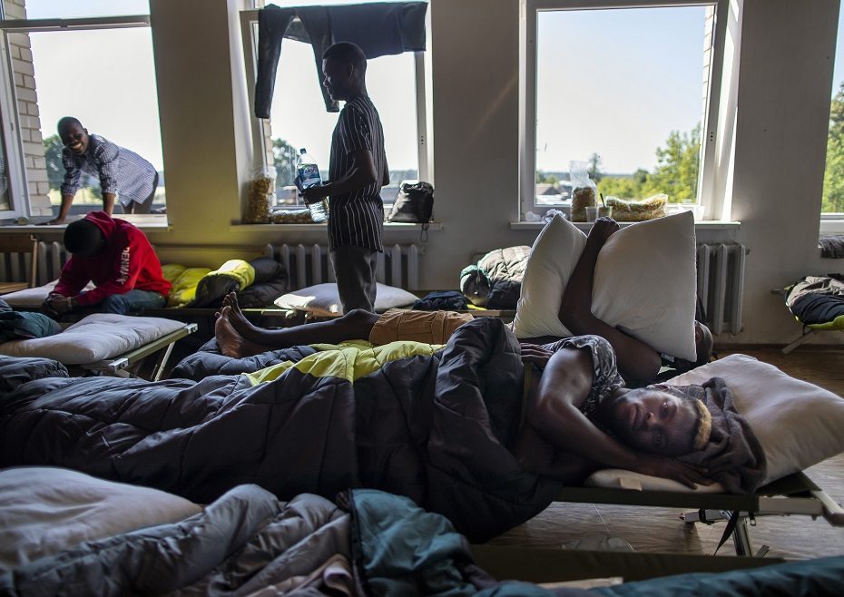 Sostinės hostelyje – netikėtumas: aptikta trylika iš Ignalinos rajono pabėgusių migrantų