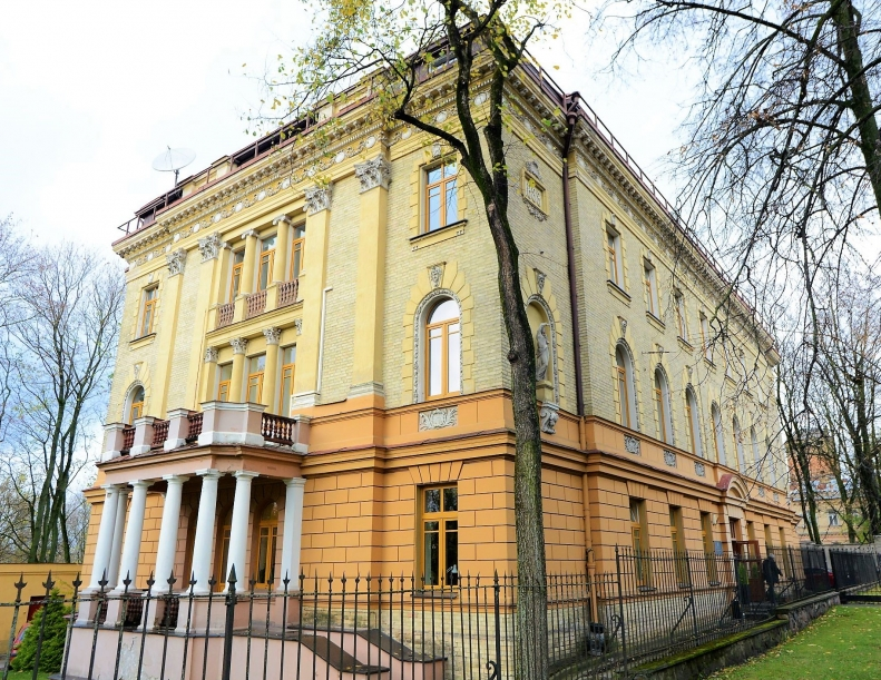 Vilniaus prekybos, pramonės ir amatų rūmų Alytaus filialo vadovę atšaukia iš pareigų