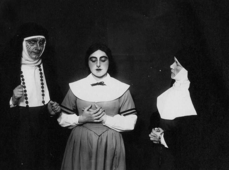 Laikinosios sostinės teatro veidai: seserys Ona ir Bronė Kurmytės
