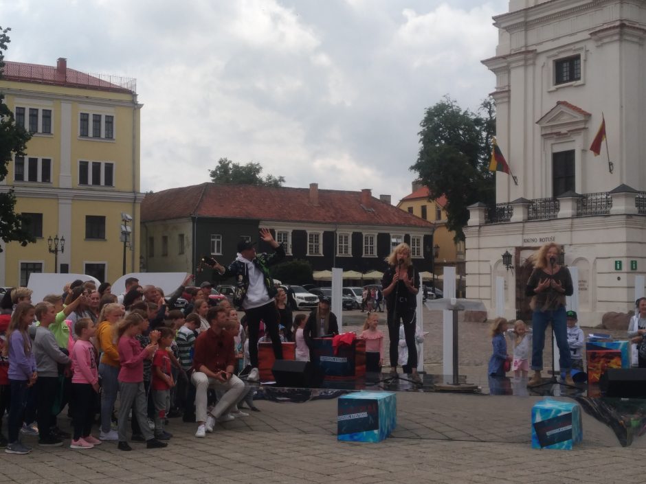 LRT kviečia vaikus į „Įdomiąsias atostogas“: šįkart laida persikėlė į Kauną