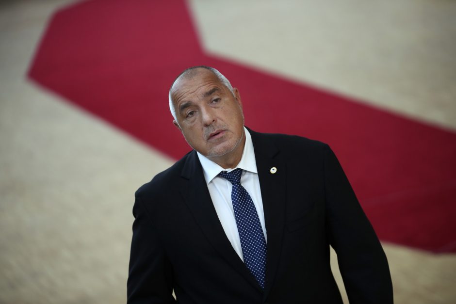 Bulgarijos parlamentas patvirtino pertvarkytos vyriausybės sudėtį