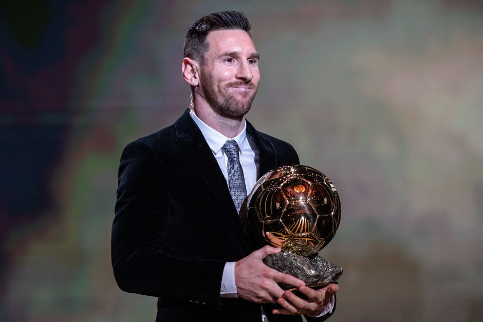 Rekordinis triumfas: L. Messi šeštą kartą laimėjo „Auksinį kamuolį“