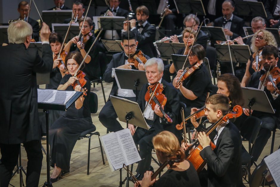 Festivalyje „Salve Musica“ skleisis krištolinio balso ir simfoninės muzikos grožis