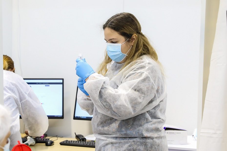 Lietuva sulaukė 22-osios „Pfizer-BioNTech“ vakcinos siuntos, joje – per 100 tūkst. dozių