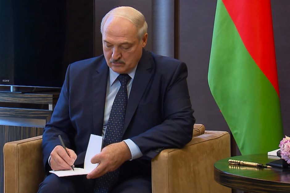 A. Lukašenka: kroviniai bus perorientuoti, jei Rusija pasiūlys panašias sąlygas