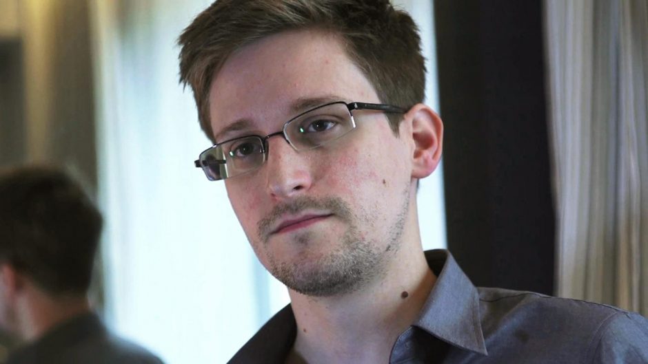 JAV paslapčių viešintojas E. Snowdenas šiemet išleis memuarus