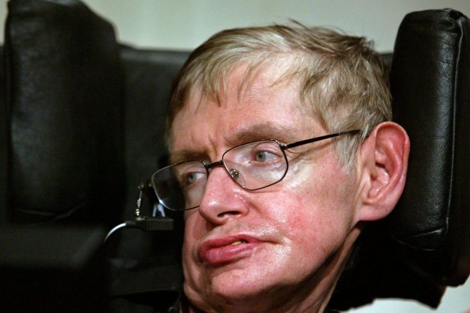 Per S. Hawkingo laidotuves jo balso įrašas bus pasiųstas į kosmosą
