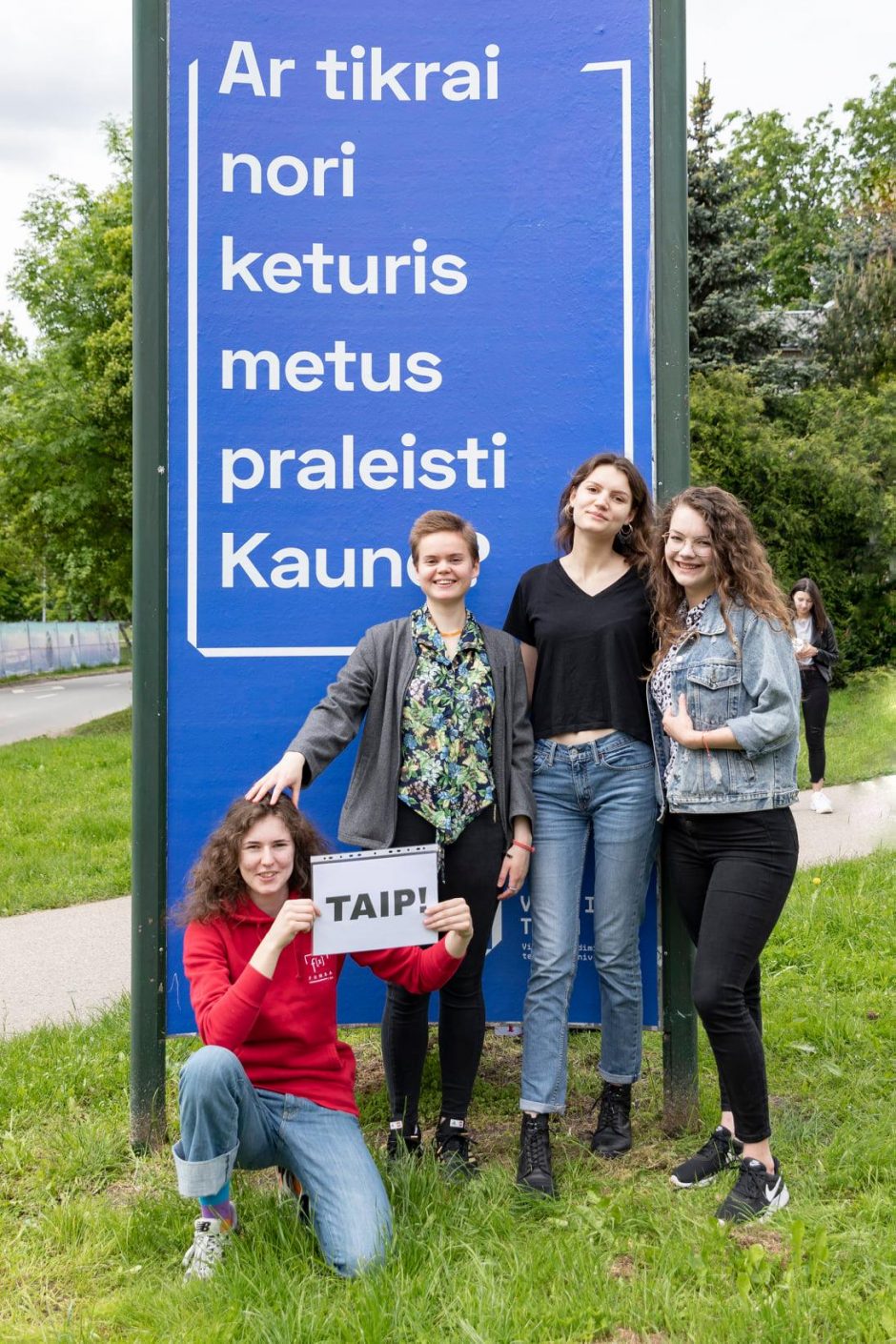 Studentų reakcija į VGTU reklamas Kaune: esame ten, kur norime būti