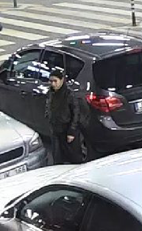 Vagystė Kauno automobilių aikštelėje – dingo 180 eurų: policija ieško šios moters