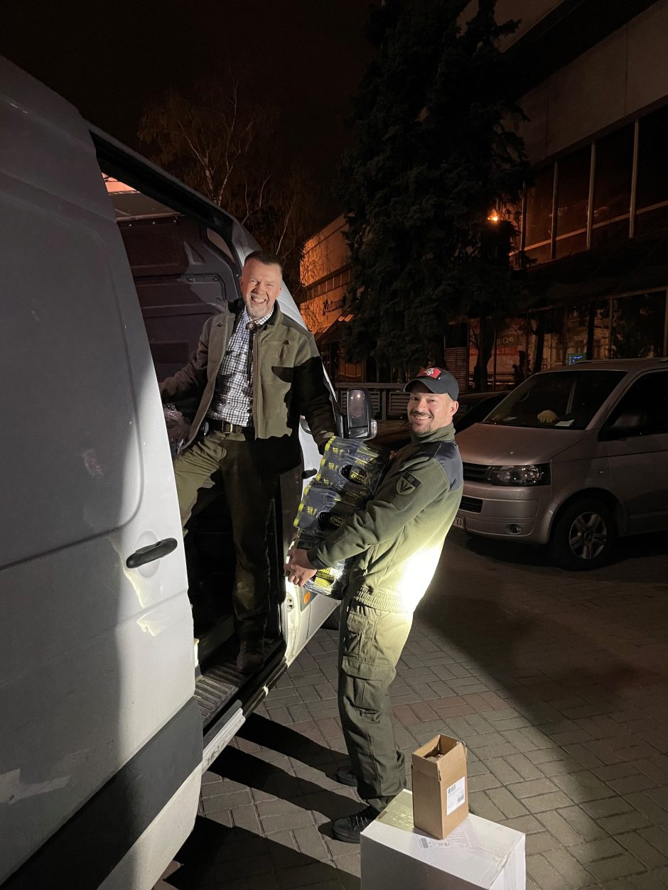 Maži mobilūs karavanai – operatyvi pagalba Ukrainai