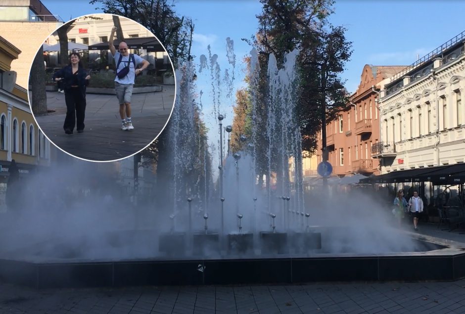 Miestiečių nuotaiką kėlė tarpukario dainos ir šokantis Laisvės alėjos fontanas