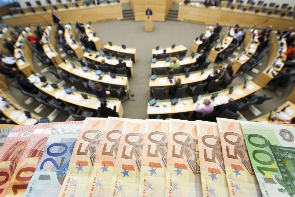 Seimo nariai nerodo didelio optimizmo dėl Vyriausybės žadamos mokesčių pertvarkos