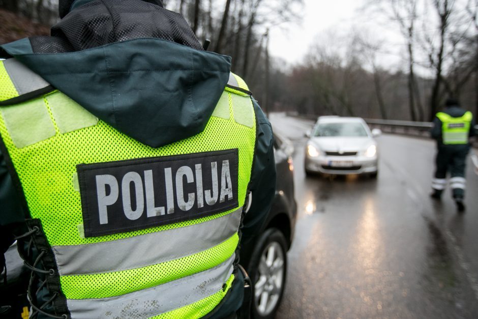 Savaitgalį užregistruota beveik 200 eismo įvykių: policija pradeda specialius reidus