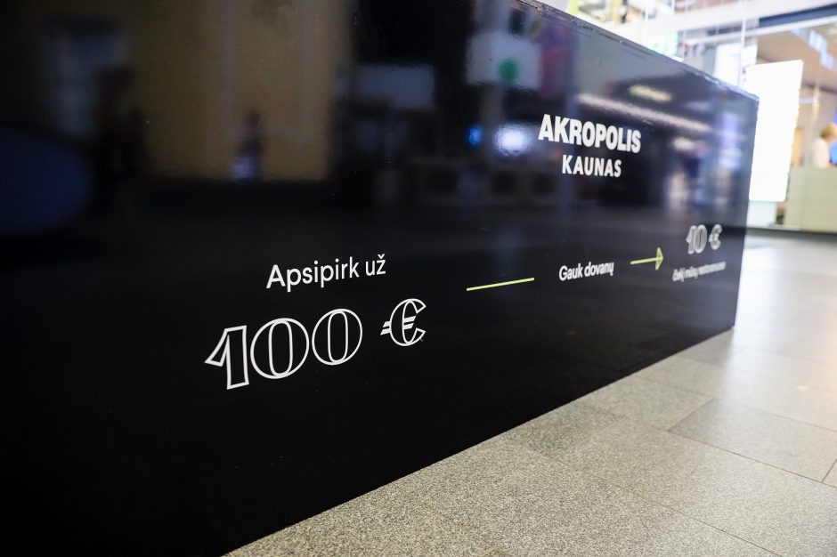 Apsipirkti ir atrasti naujų skonių: Kauno „Akropolis“ pirkėjams dovanos restoranų kuponus