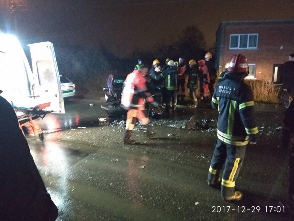 Girtas vairuotojas Panevėžyje sukėlė avariją (papildyta)
