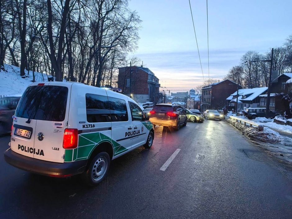 Avarija leidžiantis Parodos kalnu: laimei, blogiausias scenarijus nepasitvirtino