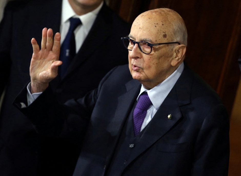Mirė Italijos eksprezidentas G. Napolitano