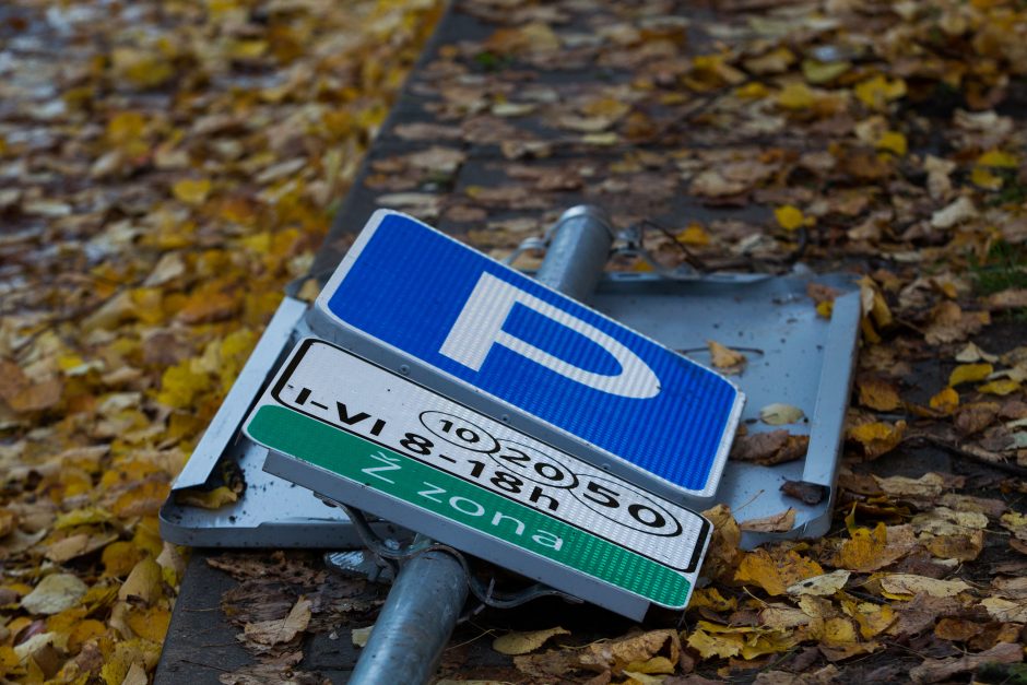 Bloga žinia vairuotojams: automobilių stovėjimas Vilniuje brangs
