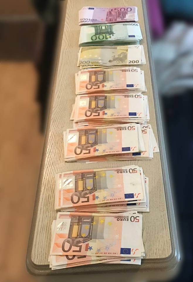 STT: pas korupcija įtariamus teisėjus rasta 200 tūkst. eurų grynųjų