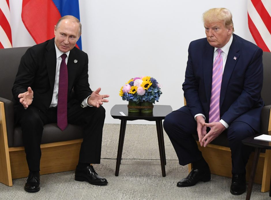 Su V. Putinu susitikęs D. Trumpas: mūsų santykiai nepaprastai geri