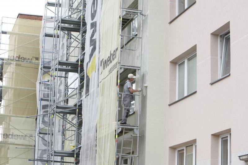 Nekokybiškai namo renovaciją atlikusi bendrovė turės atlyginti 150 tūkst. eurų žalą