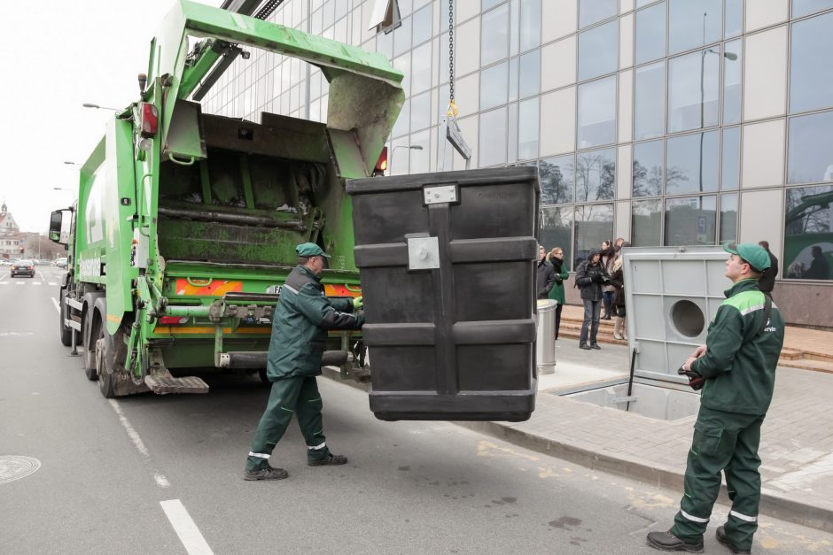 Vilniaus savivaldybė pasirašė sutartis dėl atliekų vežimo – mieste lieka du vežėjai