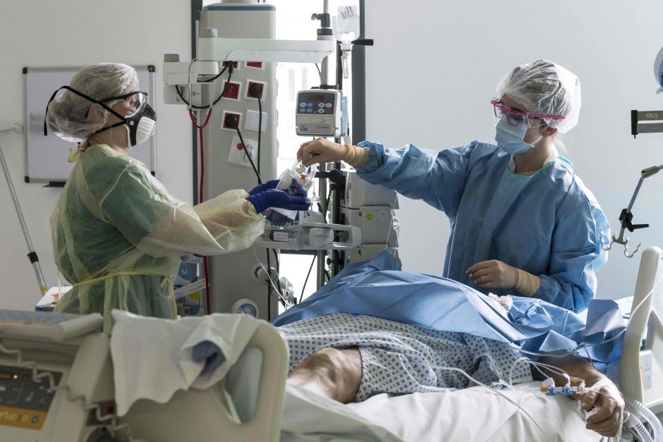 Neramu: LSMU Kauno ligoninėje gali pritrūkti COVID-19 pacientus gydančių medikų