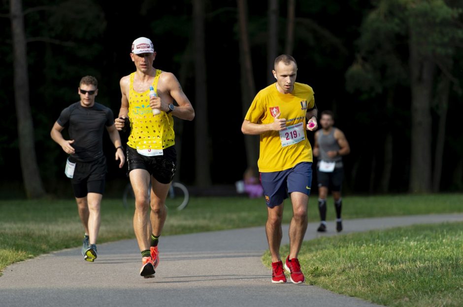 Karštis – nė motais: Vilniaus bėgime užfiksuoti du nauji Lietuvos rekordai