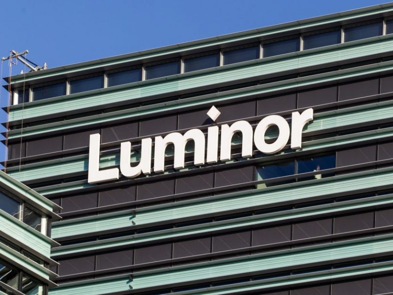 Amerikiečių bendrovė už 1 mlrd. eurų įsigijo „Luminor“ banką