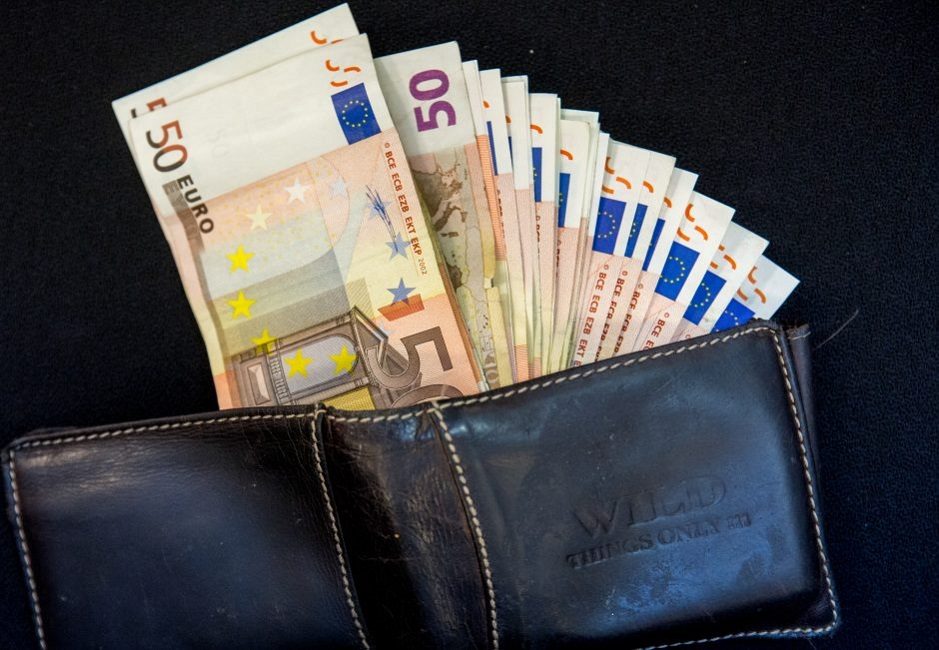 Vyriausybė: MMA kitąmet augs iki 840 eurų, NPD – iki 625 eurų
