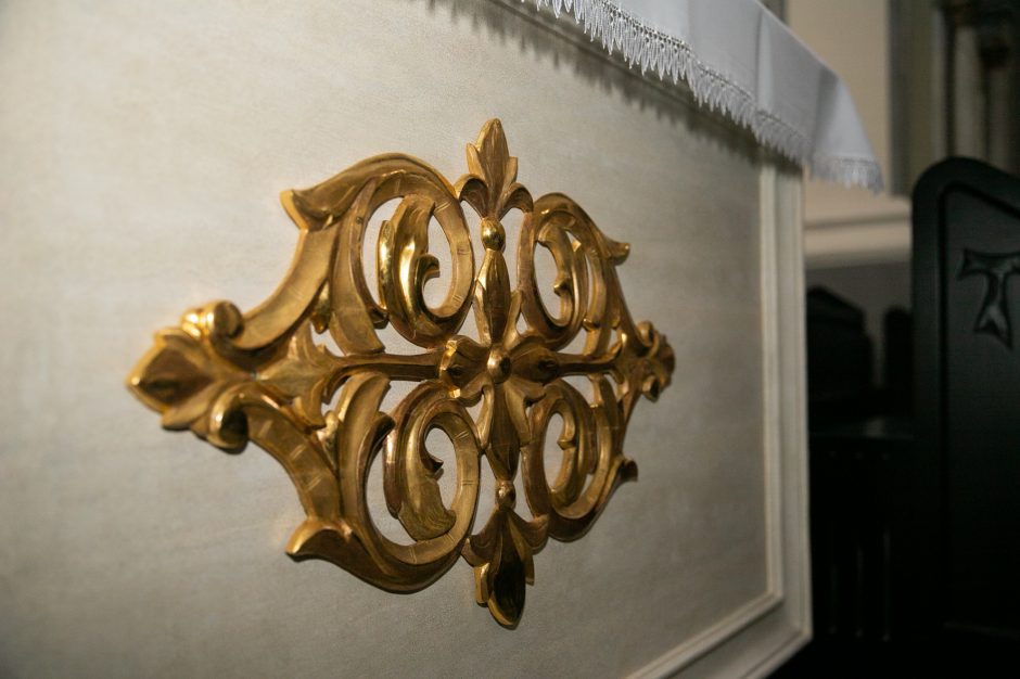 Kauno Šv. Jurgio Kankinio bažnyčios altoriuje – žinutė iš praeities