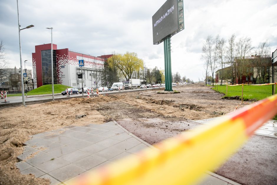 Laukia didelis vairuotojų kantrybės išbandymas: vasarą Kaunas taps spūsčių sostine