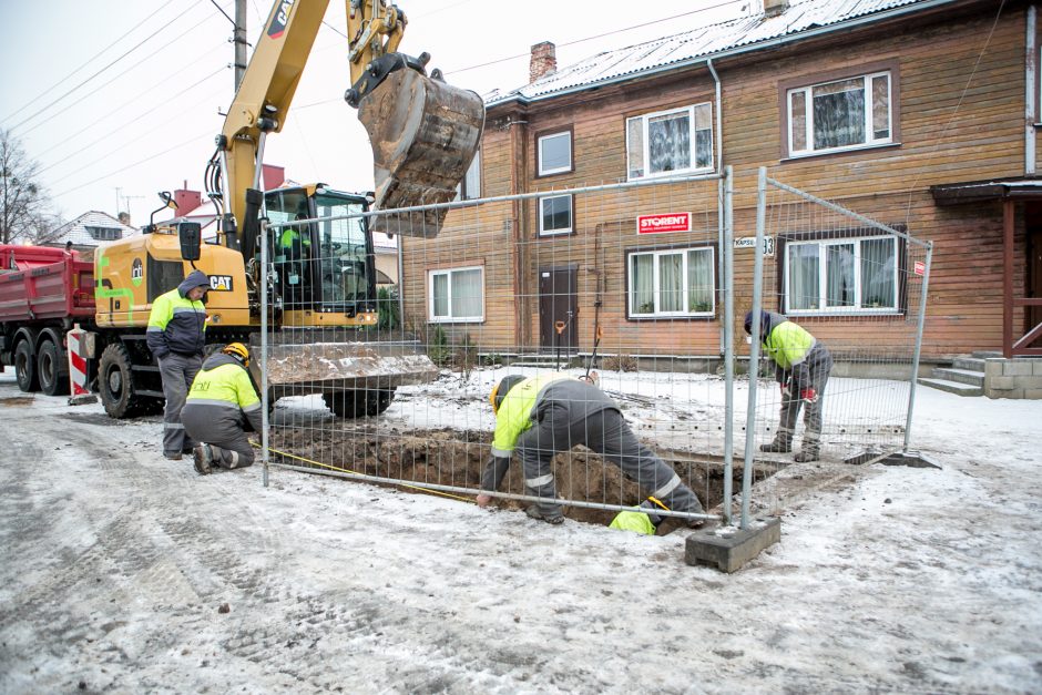 Žaliakalnyje gatves išasfaltavo, o paskui ir vėl išrausė