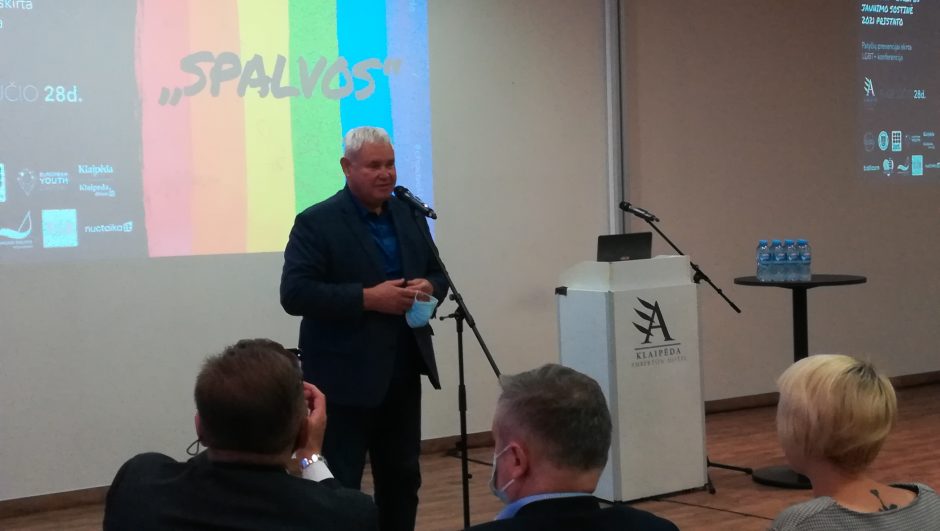V. Grubliauskas pasveikino LGBT konferencijos dalyvius: turime gerbti vienas kito pažiūras